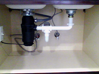 Kitchen sink basin (standard photo)