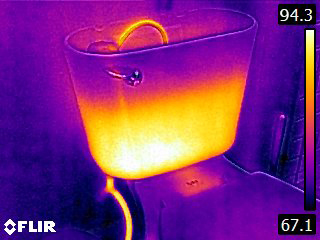 Toilet supply line (thermal)